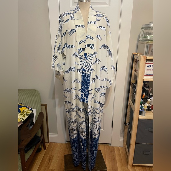 Vintage silk authentic kimono - Picture 9 of 12